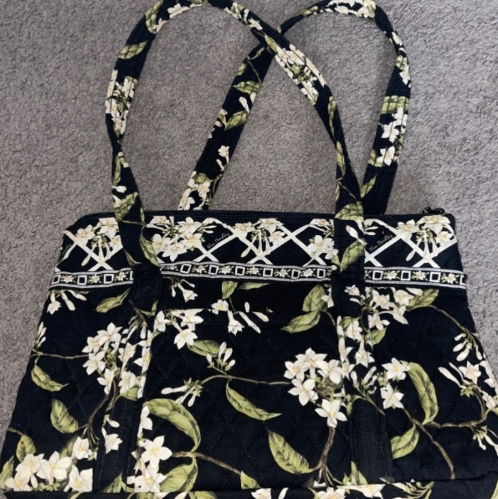 Vera Bradley Tote Bag Classic Lilly Floral Garden Retired Exellent Pre Loved EUC